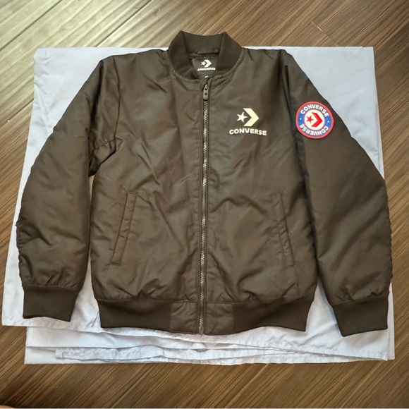 Boys Converse puff jacket size
Medium 10-12
Like new condition 
Outerwear - Picture 5 of 11